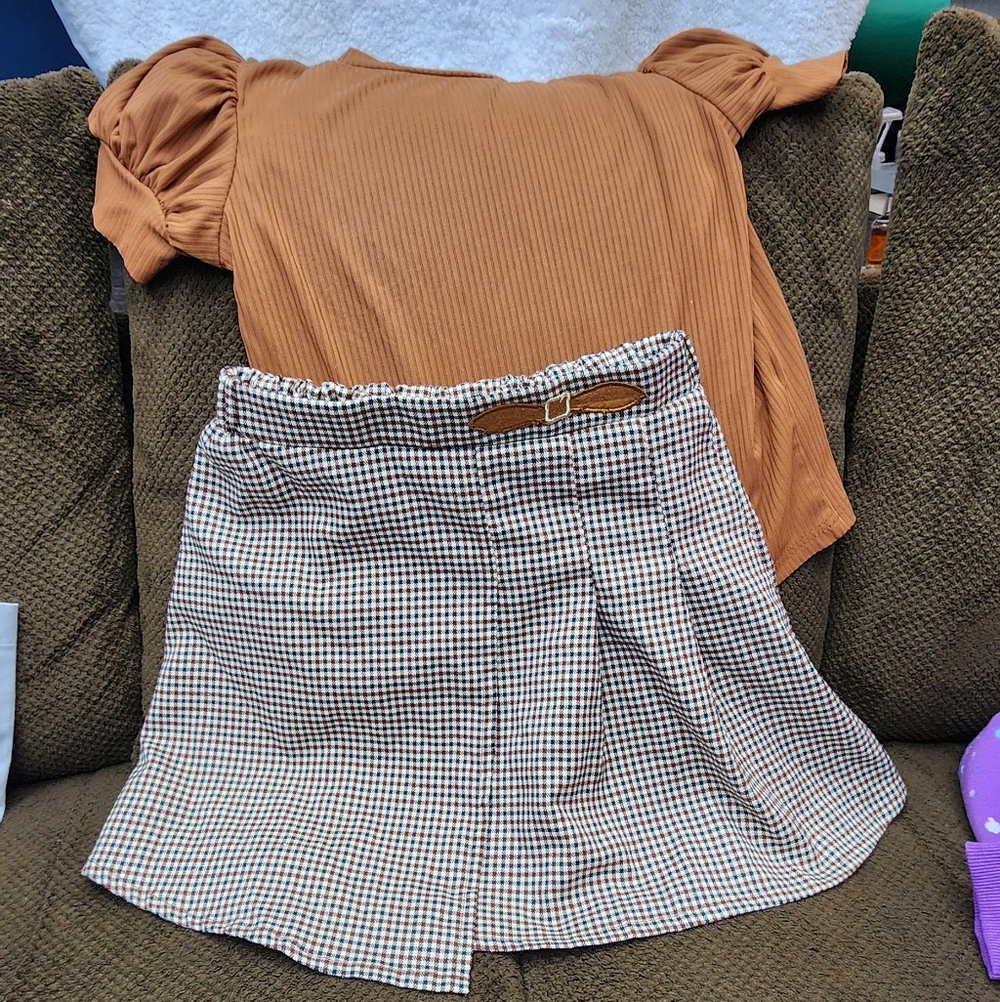 SHEIN Kids Tan- Brown Plaid A-Line Skirt Set